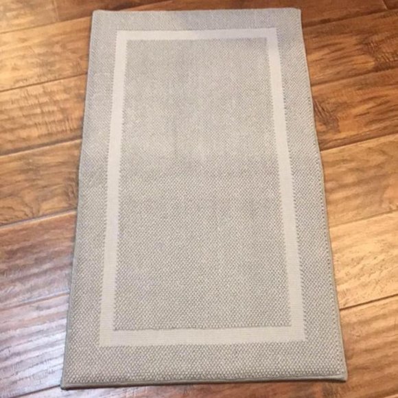 Threshold Bath New Threshold Memory Foam Bath Rug 2x34 Poshmark